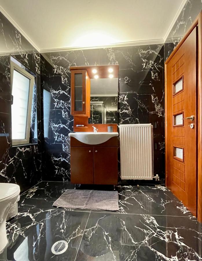 Aria Apartment Bagian luar foto