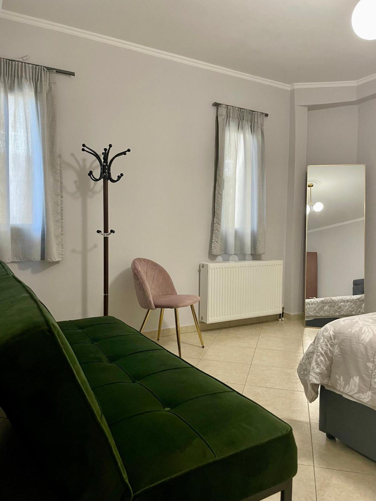 Aria Apartment Bagian luar foto