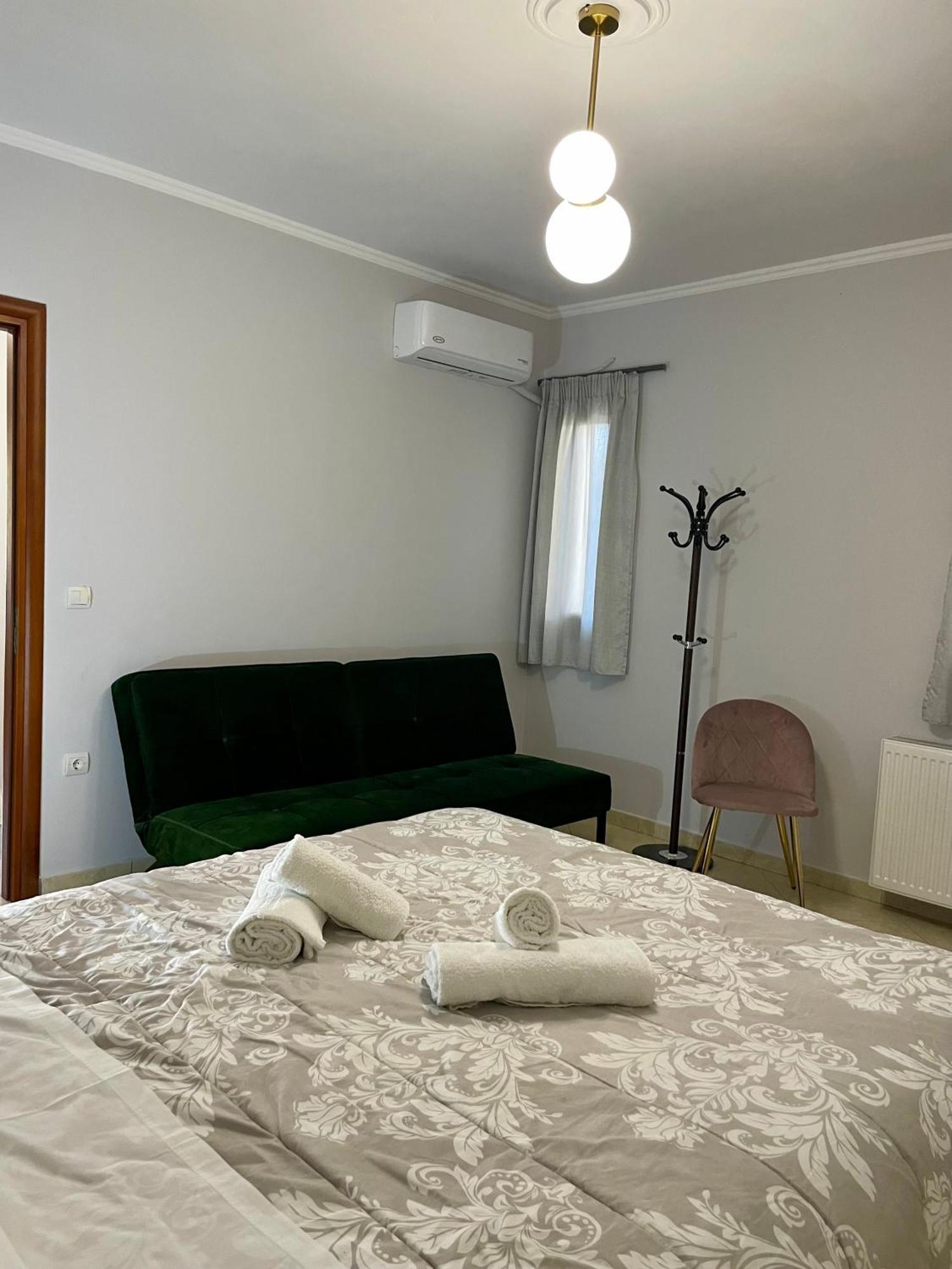 Aria Apartment Bagian luar foto